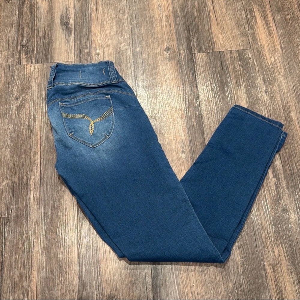 YMI WannaBettaButt Skinny Jeans Size 5 Dark Wash Stretch - Picture 3 of 6
